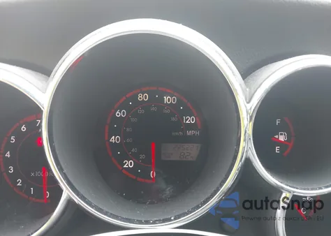 2005 Toyota Matrix Xr z USA, uszkodzony, nr VIN 2T1KR32E75C391475